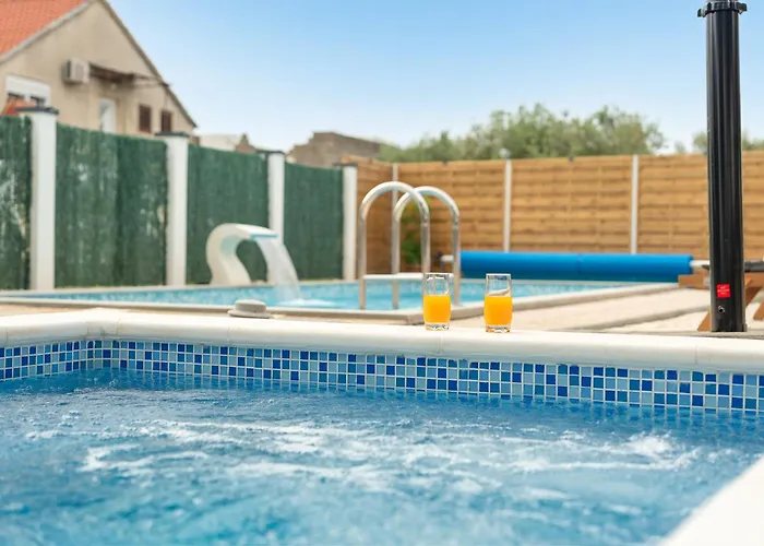 Daleo Holiday home *