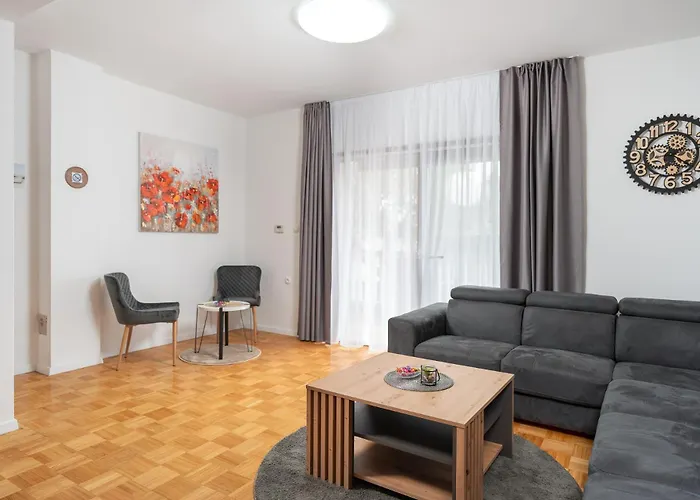 Holiday home Daleo *